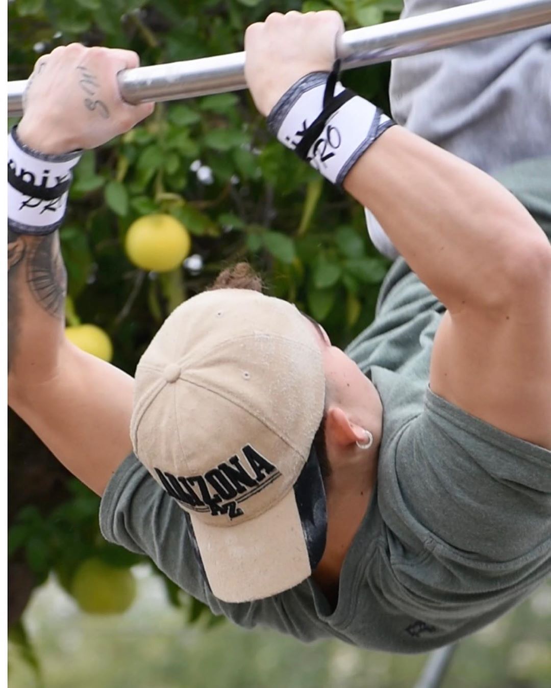 Wrist Wraps -White & Black (Classic Edition)