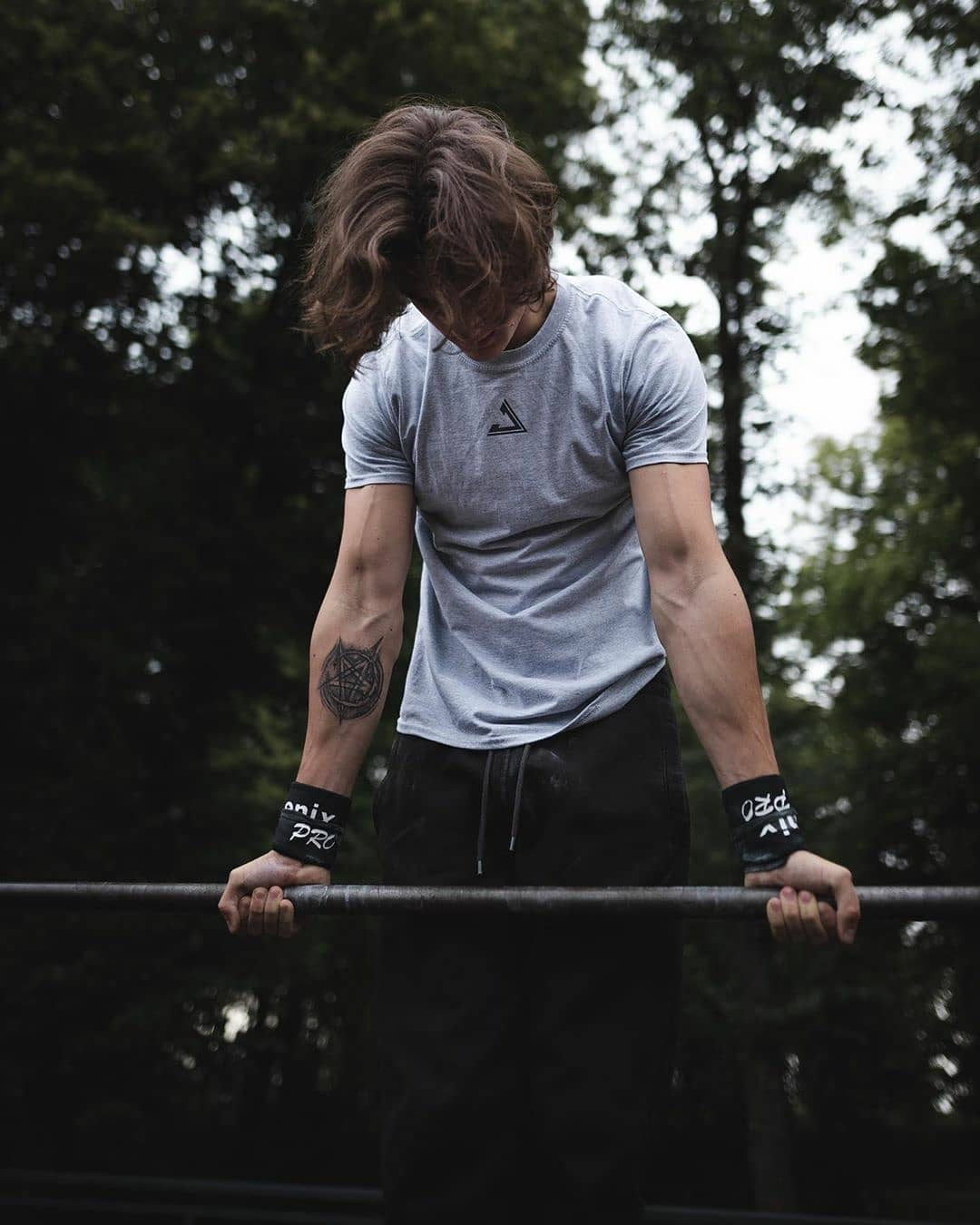 Reflective Wrist Wraps - All Black